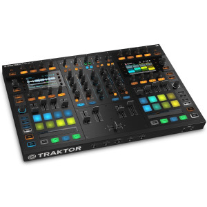 TRAKTOR KONTROL S8